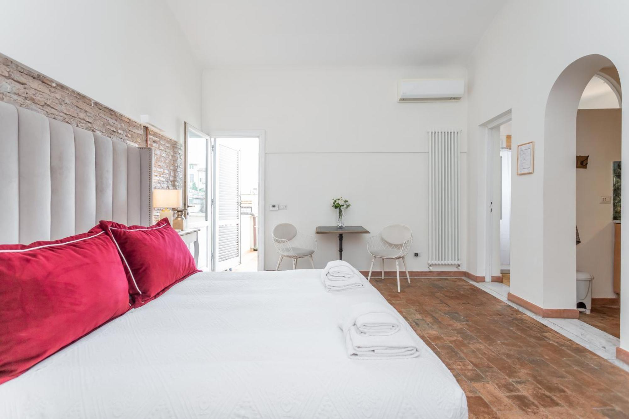 Maxima: Amazing View Of The Roman Forum Appartement