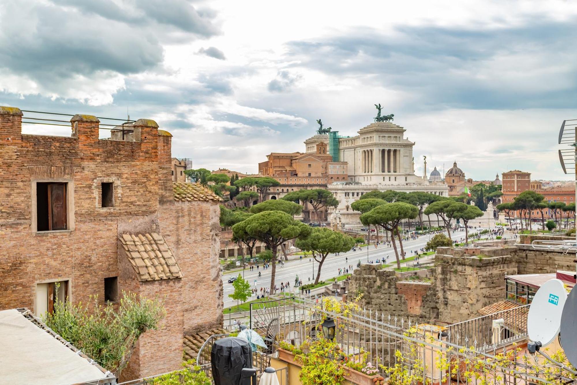 Maxima: Amazing View Of The Roman Forum Appartement